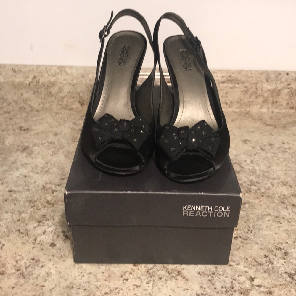 Kenneth Cole Sling Backs